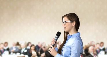 Oratoria y comunicación efectiva