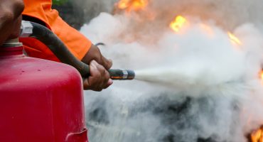 Capacitación realizada por profesionales expertos - GYG Capacitaciones Taller de Prevención de Incendios y Manejo y Uso de Extintores